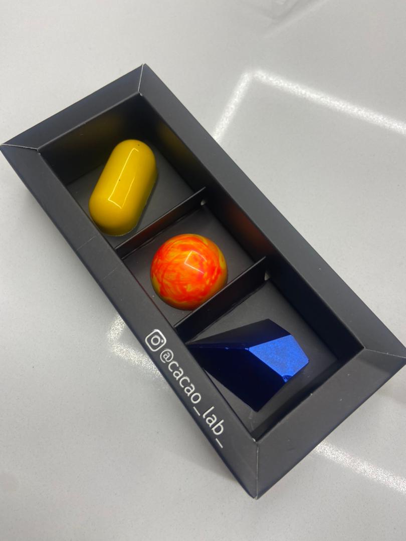 "Caja de 3 Bombones"