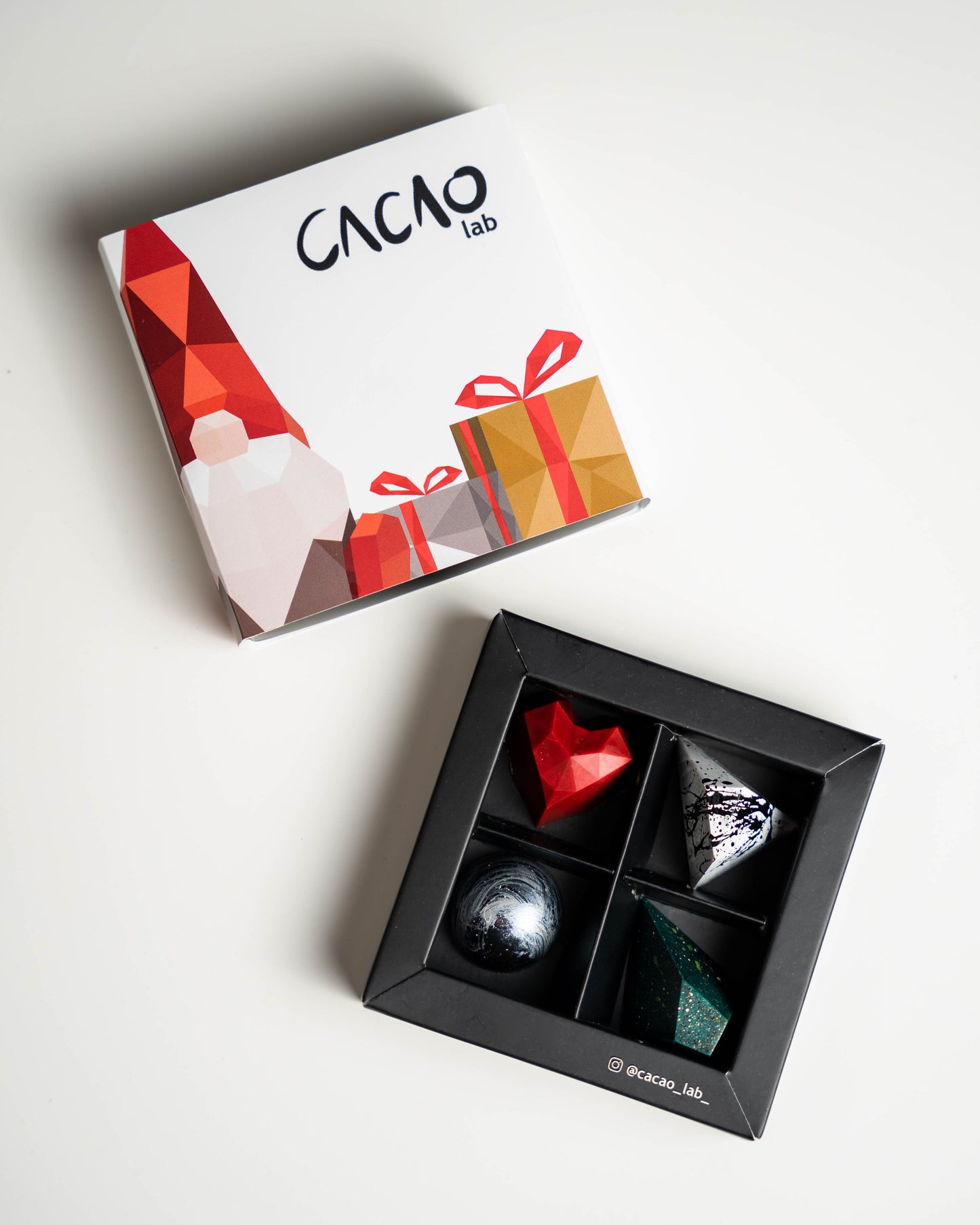 "Caja de 4 Bombones Navidad 2025"