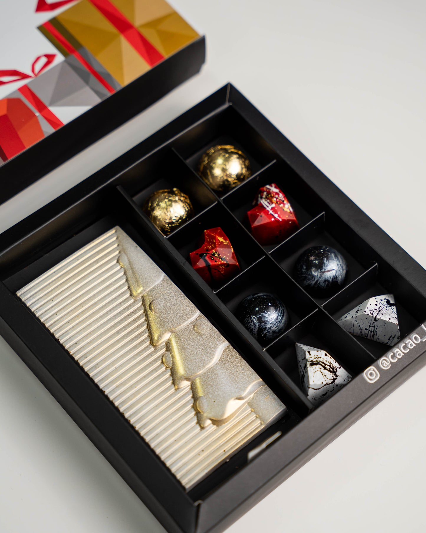 "PRE - ORDER Caja 8 Bombones + Barra Navidad"